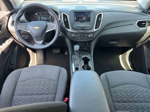 Used 2024 Chevrolet Equinox LT AWD/4WD image 14
