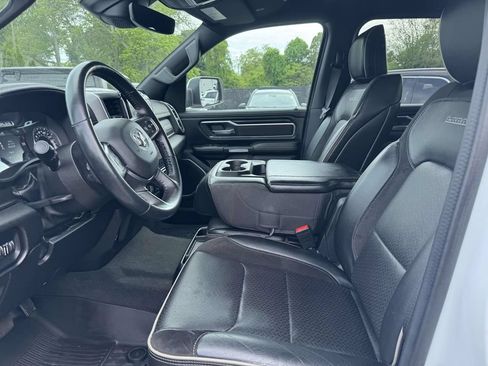Used 2023 RAM 1500 Laramie AWD/4WD image 15