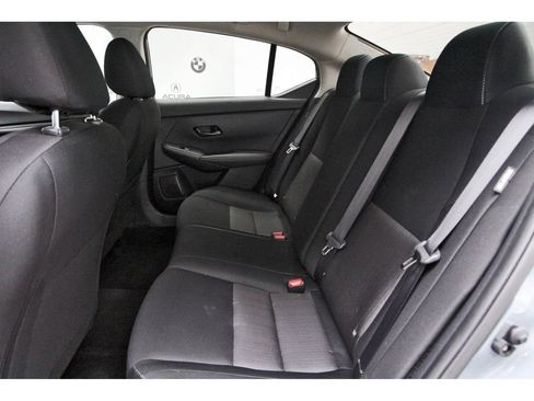 Used 2025 Nissan Sentra SV FWD image 11