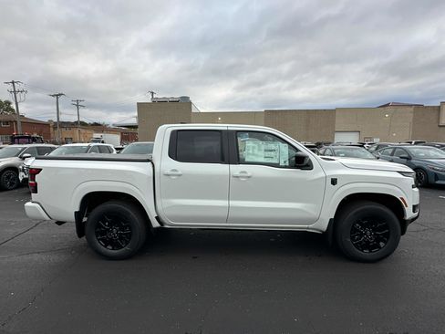 New 2026 Nissan Frontier SV w/ All-Weather Content Package image 8