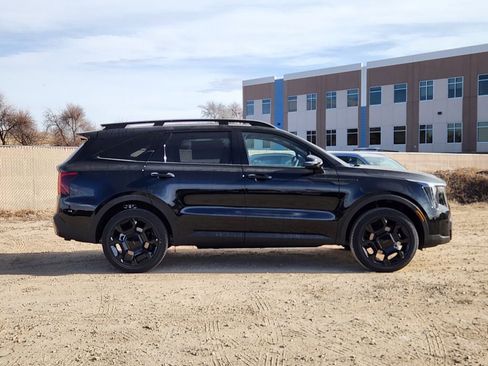 New 2026 Kia Sorento SX Prestige w/ Olive Brown Leather Package image 2