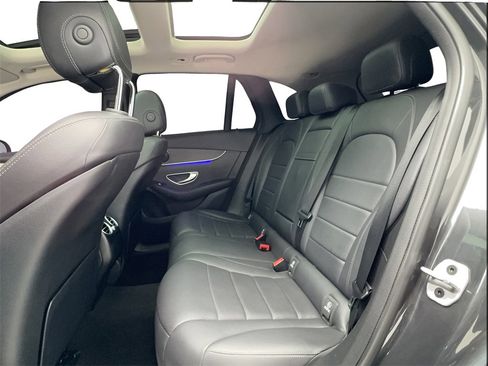 Used 2022 Mercedes-Benz GLC 300 GLC 300 NAV,CAM,PANO,HTD STS,B w/ Premium Package Lite image 33