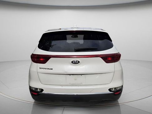 Used 2021 Kia Sportage LX FWD image 5