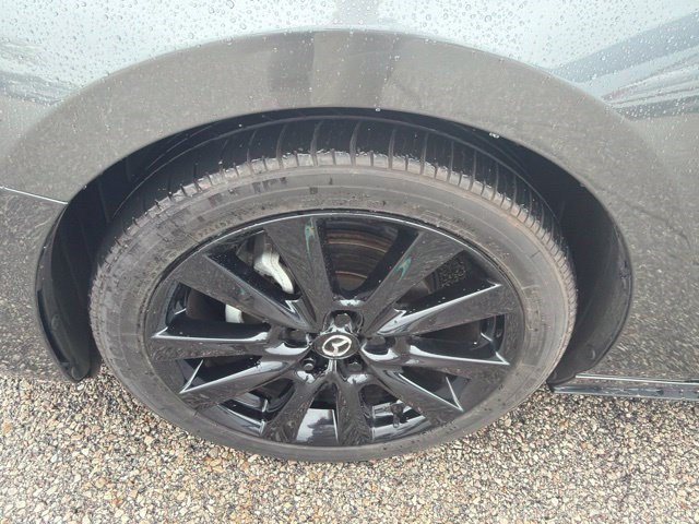 Used 2024 MAZDA MAZDA3 s FWD image 10