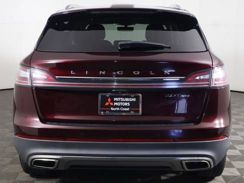 Used 2020 Lincoln Nautilus Reserve AWD/4WD image 16