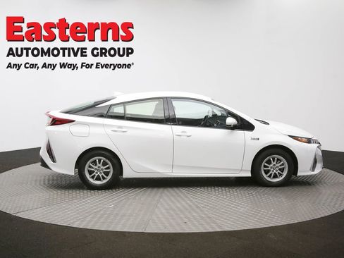 Used 2018 Toyota Prius Prime Plus image 73