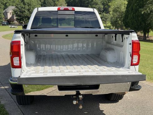 Used 2016 Chevrolet Silverado 1500 LTZ w/ Sport Package AWD/4WD image 10