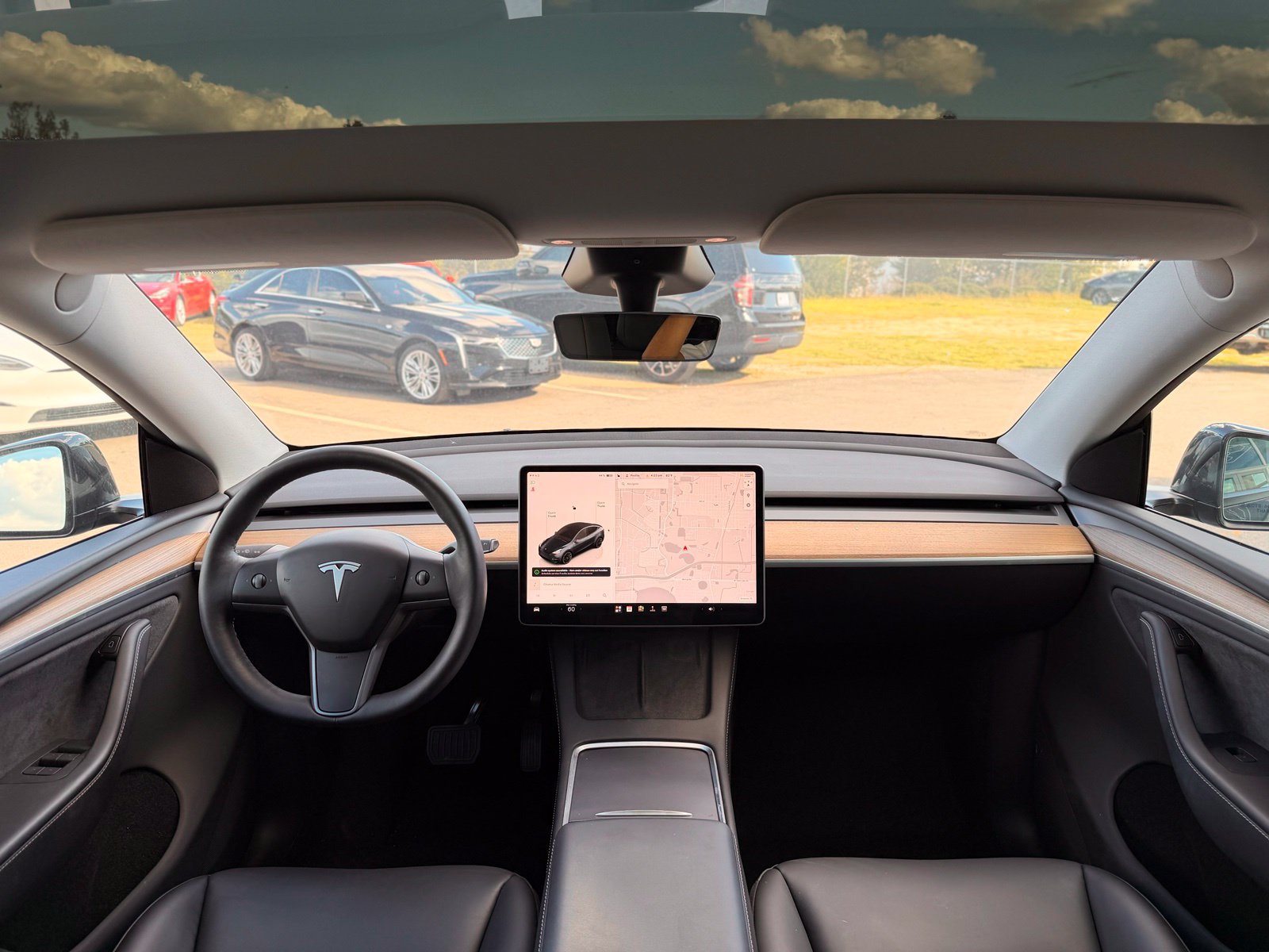 Used 2024 Tesla Model Y Long Range RWD image 28