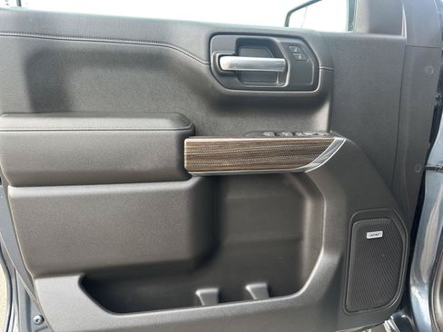 Used 2020 Chevrolet Silverado 1500 RST AWD/4WD image 12