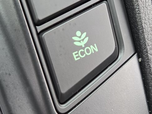 Used 2022 Honda CR-V EX-L image 11