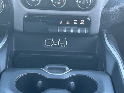 Used 2021 RAM 1500 Big Horn RWD image 20