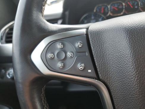 Used 2019 Chevrolet Tahoe LT w/ Luxury Package image 24