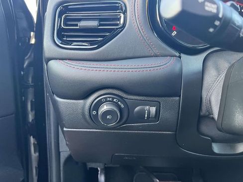 Used 2023 Dodge Durango GT image 22