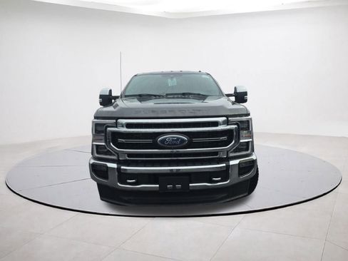 Used 2022 Ford F250 Lariat w/ Lariat Ultimate Package image 2