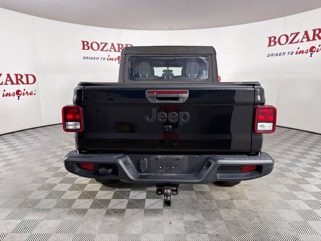 Used 2023 Jeep Gladiator Sport AWD/4WD image 9