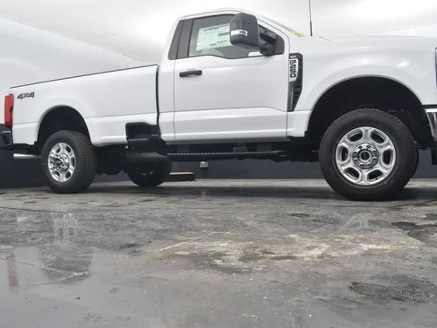 New 2026 Ford F250 XLT w/ Snow Plow Prep Package AWD/4WD image 47