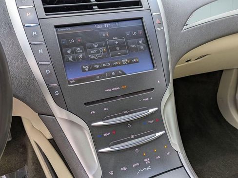 Used 2015 Lincoln MKZ AWD w/ Equipment Group 102A Reserve image 19