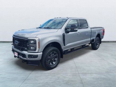 Certified 2024 Ford F250 Lariat w/ Lariat Ultimate Package AWD/4WD image 3
