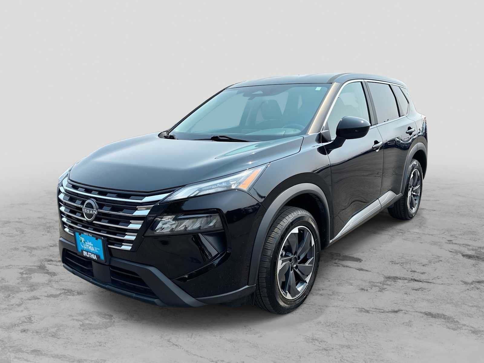Used 2024 Nissan Rogue SV AWD/4WD image 1