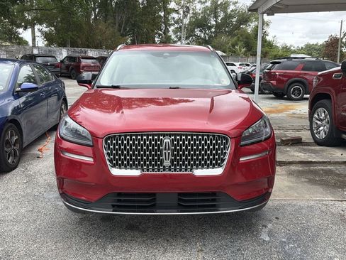 Used 2021 Lincoln Corsair AWD w/ Equipment Group 101A image 2