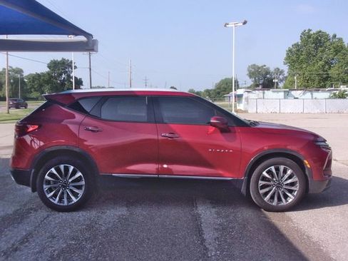 Used 2023 Chevrolet Blazer Premier w/ Driver Confidence II Package AWD/4WD image 8