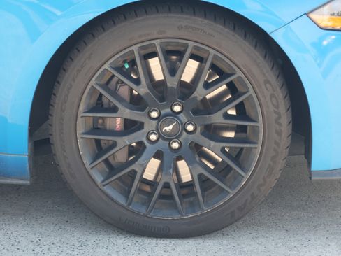 Used 2019 Ford Mustang GT Premium w/ GT Performance Package RWD image 11