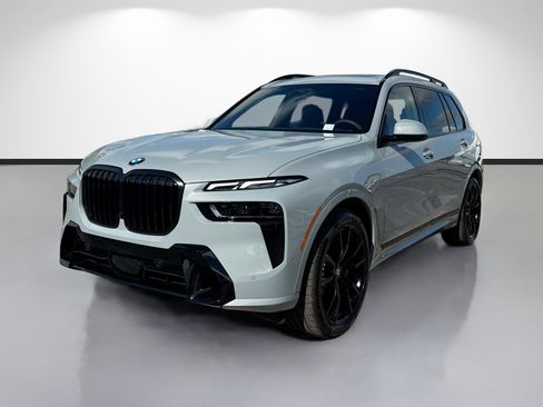 New 2026 BMW X7 xDrive40i w/ M Sport Package image 7