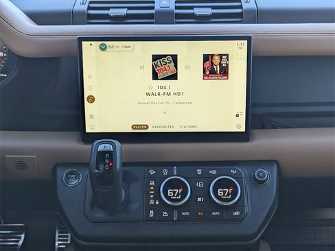 Used 2023 Land Rover Defender 130 X image 13