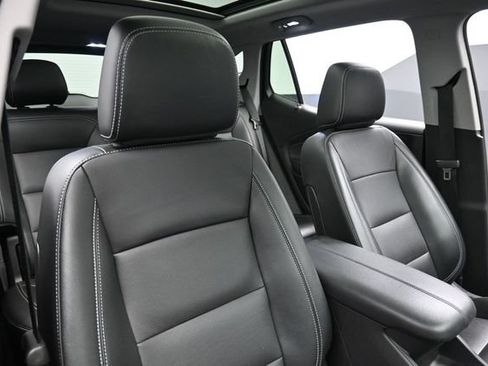 Used 2024 GMC Terrain SLT w/ Infotainment Package II AWD/4WD image 29