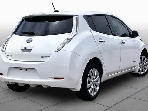 Used 2015 Nissan Leaf S w/ Charge Package FWD image 12