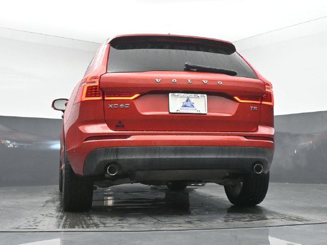 Used 2019 Volvo XC60 T5 Momentum w/ Multimedia Package FWD image 40
