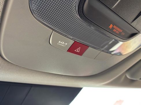 New 2026 Kia Sportage EX image 28