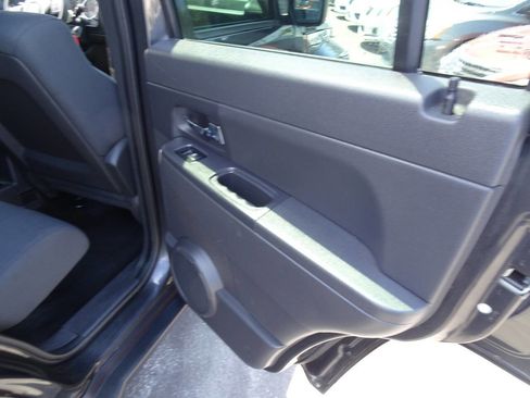 Used 2011 Jeep Liberty Sport image 23
