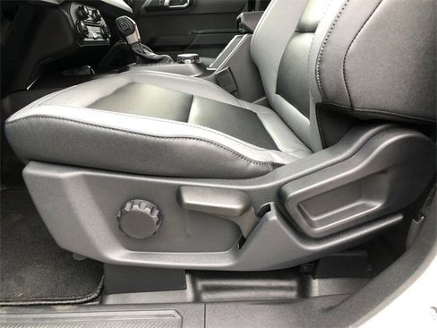 New 2024 Ford Bronco Big Bend image 13