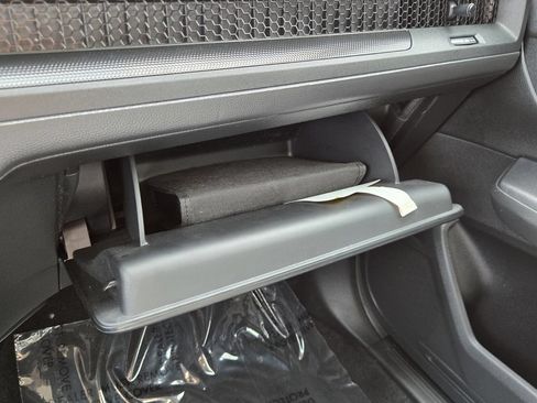 Used 2025 Honda CR-V LX image 21