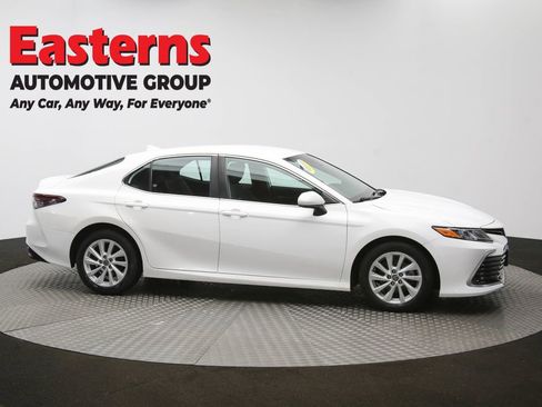 Used 2023 Toyota Camry LE AWD/4WD image 46