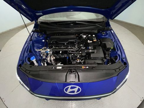 Used 2026 Hyundai Elantra Sport image 24