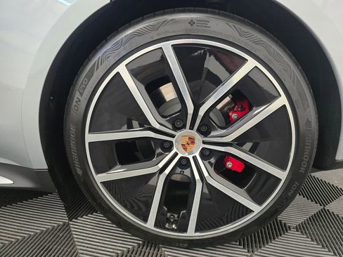 New 2026 Porsche Taycan 4S image 23