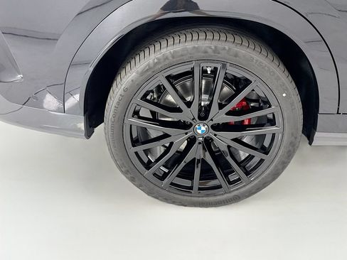 New 2027 BMW X6 xDrive40i w/ Premium Package AWD/4WD image 32