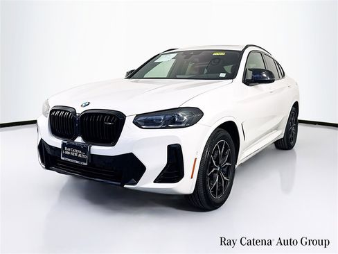 Used 2023 BMW X4 M40i w/ Premium Package image 3