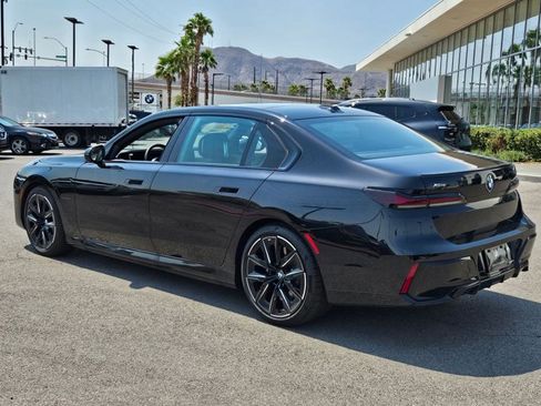 New 2025 BMW 750e xDrive image 9