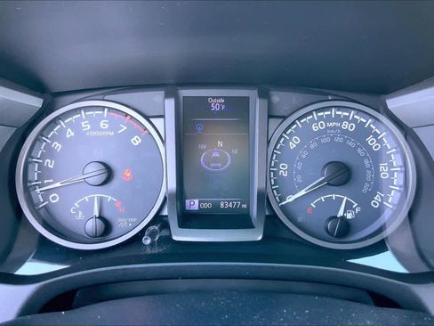 Used 2019 Toyota Tacoma TRD Off-Road image 25