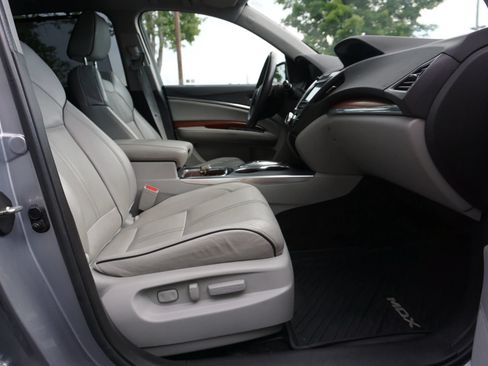 Used 2017 Acura MDX SH-AWD w/ Advance Package image 17