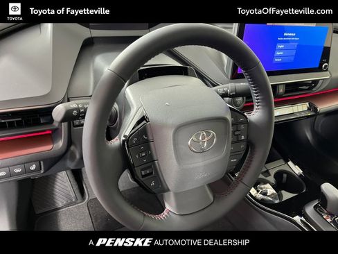 New 2026 Toyota Prius Plug-In Hybrid FWD image 25