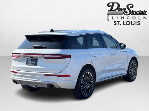 Used 2020 Lincoln Corsair Reserve w/ Equipment Group 202A image 3