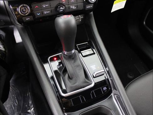 New 2025 Jeep Compass Latitude AWD/4WD image 18