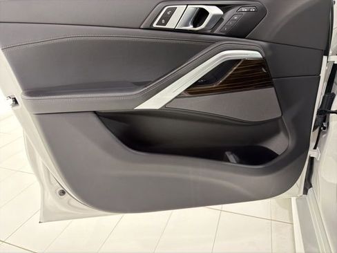 Certified 2024 BMW X6 xDrive40i w/ Executive Package image 10