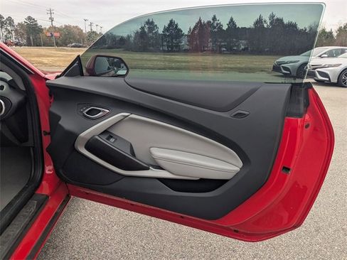 Used 2023 Chevrolet Camaro LT image 25