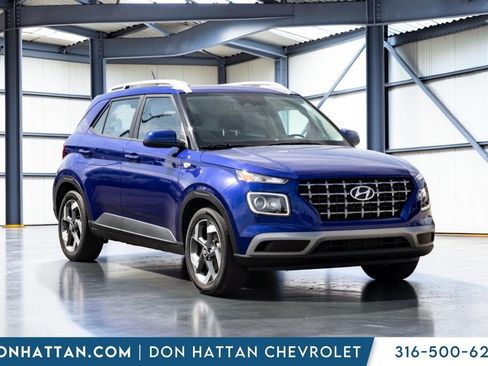 Used 2025 Hyundai Venue SEL FWD image 26