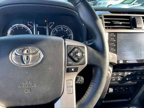 Used 2020 Toyota 4Runner Limited image 20